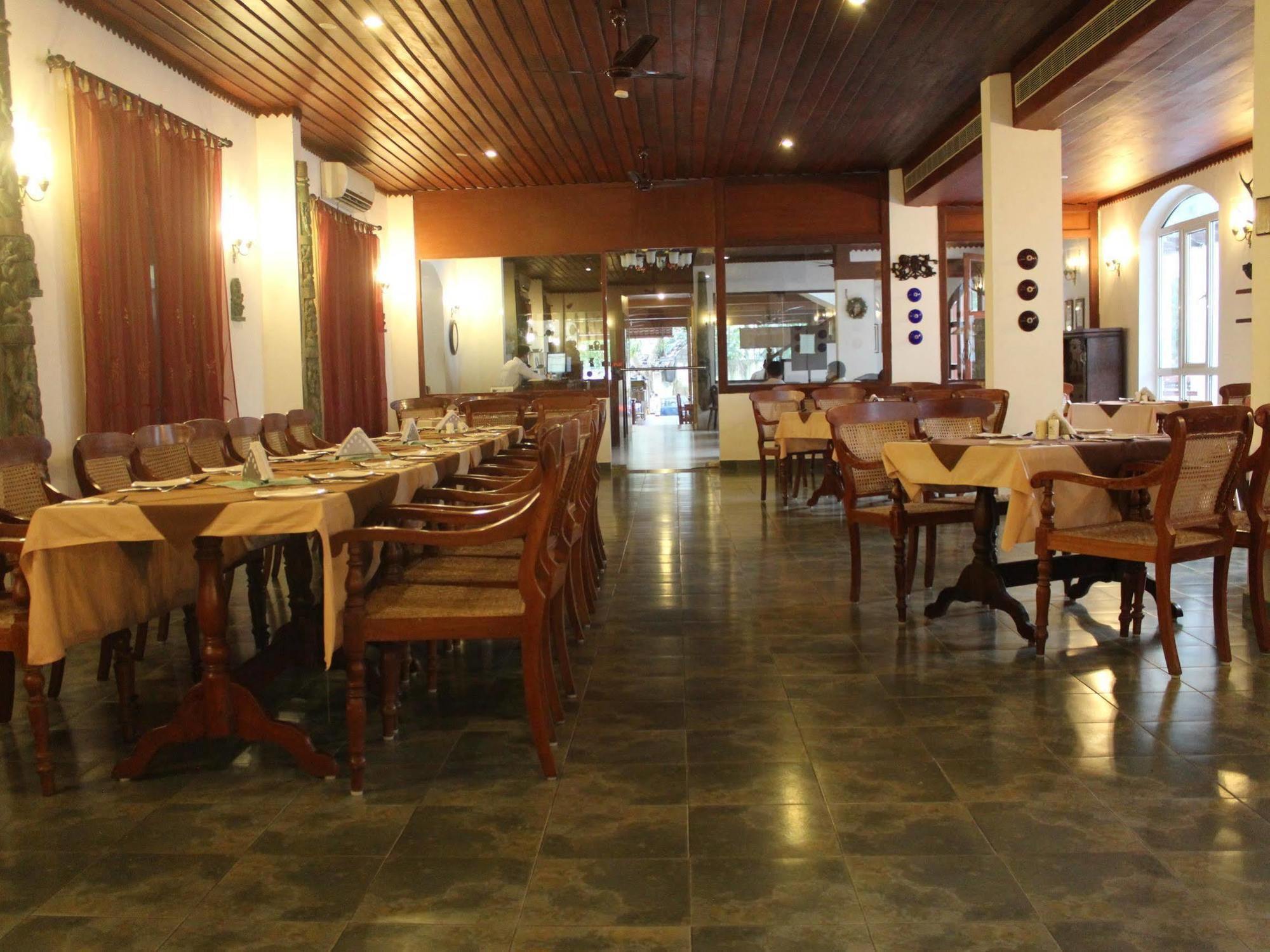The Killians Boutique Hotel Коччи Экстерьер фото